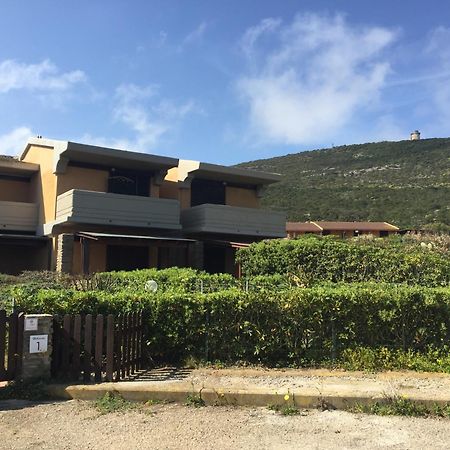 Villa Sardinia Re - Casa Ibiscus Stintino Exterior foto